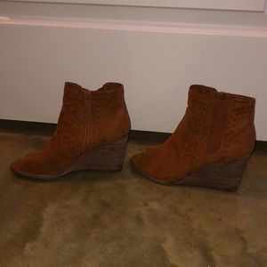Brown suede wedge booties